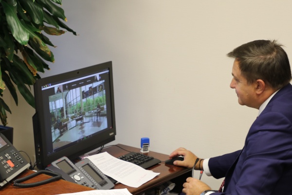 Развитие и поддержку районного бизнеса обсудили на онлайн-конференции