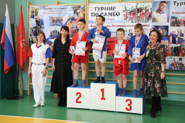 Турнир по самбо прошел в 469 школе