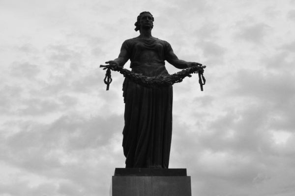 Обращение председателя Общественной палаты по случаю Дня памяти и скорби