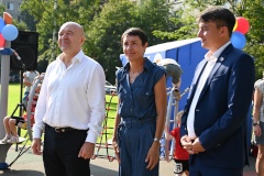 На Купчинской улице открыли новую детскую площадку
