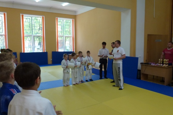В Центральном районе состоялся турнир по дзюдо, посвященный 68-ой годовщине Победы в ВОВ