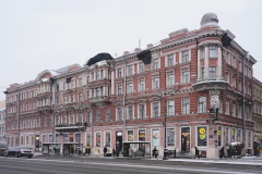 Еще один объект программы реставрации Невского проспекта - дом Демидовых на углу Невского проспекта и Малой Садовой улицы