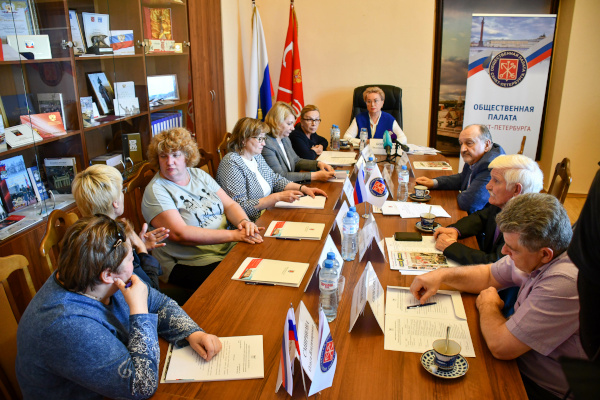 Общественная палата Санкт‑Петербурга обсудила доступность избирательных участков на выборах 8 сентября