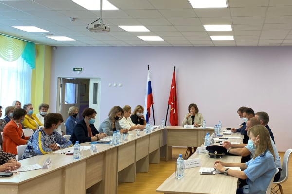 Школы района готовы принять рекордное число первоклашек