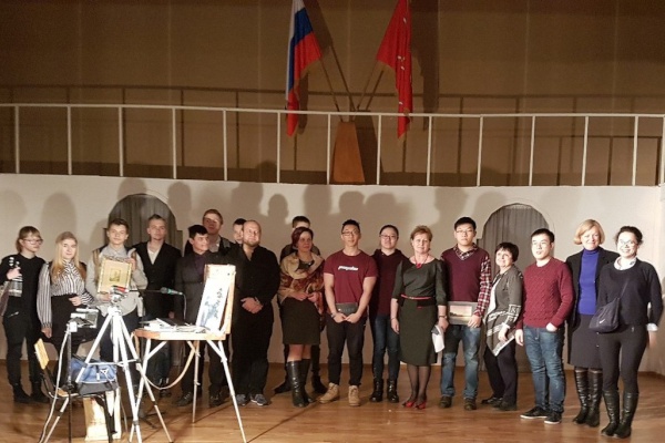 В Реставрационно-художественном колледже Фрунзенского района отпраздновали Китайский новый год