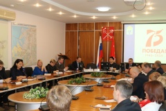 На расширенном аппаратном совещании обсудили подготовку к юбилею Великой Победы и демографическую ситуацию в Кировском районе