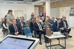 Контроль правил парковки во дворах Петербурга станет эффективнее