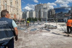 Возобновлены работы по демонтажу торгового комплекса на Гаккелевской улице