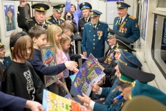 Рисунки учеников школы №707 Невского района украсили «Поезд Победы. Радость Победы»