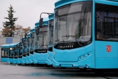 Почти 400 новых автобусов вышли на маршруты Петербурга