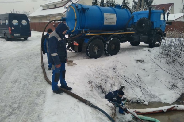 Разлив нефтепродуктов в Курортном районе ликвидирован