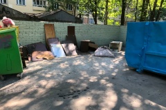 Арина Артемова проверила содержание территории МО Шувалово-Озерки