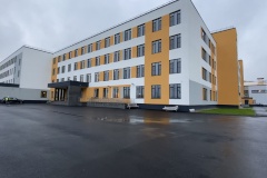 В Шушарах на Первомайской улице готовят к вводу в эксплуатацию школу с дизайнерским ремонтом