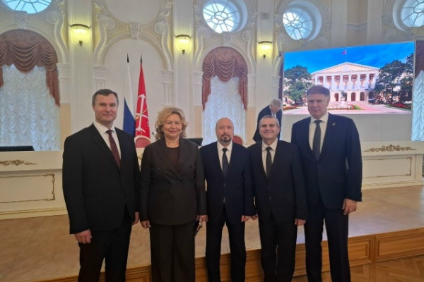 Врио главы администрации Петроградского района принял участие в заседании Координационного совета по местному самоуправлению