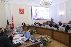 Вручены первые памятные знаки «В честь 75-летия полного освобождения Ленинграда от фашистской блокады»