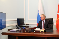 Александр Беглов: Более миллиона петербуржцев «серебряного» возраста получают различные денежные выплаты