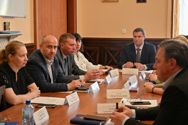 Врио главы администрации Петроградского района Александр Петухов провёл личный приём граждан