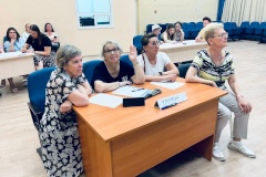 В Центре социальной реабилитации Кировского района прошел праздничный квиз ко Дню города