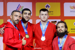 Петербуржцы успешно выступают на чемпионате Европы по самбо