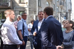 Глава Центрального района Максим Мейксин встретился с жителями доходного дома А.Н. Перцова