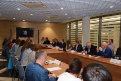 Заместитель председателя Комитета по природопользованию принял участие в работе круглого стола, посвященного вопросам раздельного сбора отходов в Санкт‑Петербурге