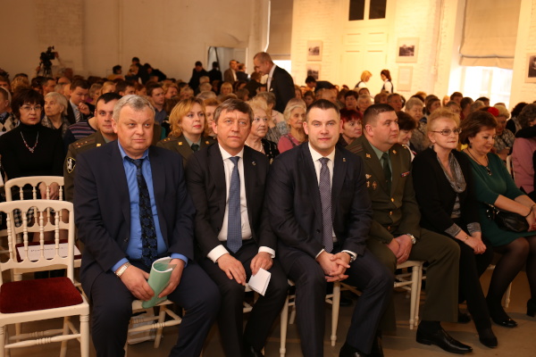 Отчёт перед  населением на территории муниципального образования МО Адмиралтейский округ