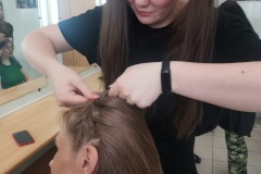 В Невском районе началась реализация проекта помощи подросткам «Лестница в будущее»