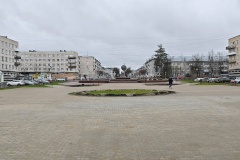 Завершено масштабное обновление главного городского сквера в Ломоносове