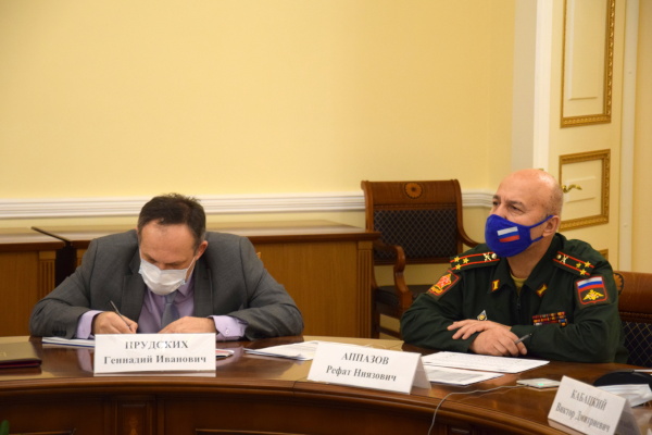 В новогодние праздники в Петербурге будут усилены меры безопасности