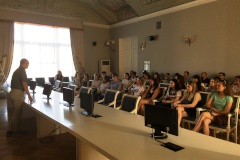 Реставрационные компании Петербурга во второй раз приняли на практику студентов из другого региона России