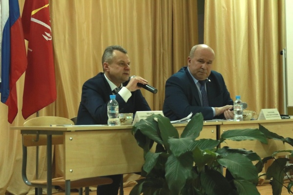 В Нарвском округе прошла встреча главы администрации Кировского района с жителями