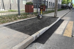 На 48 адресах проведены работы по занижению бордюрного камня