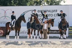 Петербургская команда выиграла чемпионат России по выездке