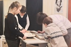 «Звучащей строки»: юные артисты прикоснулись к миру Пушкина в Выборгском районе