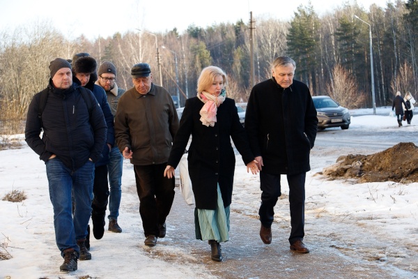 Районная администрация и прокуратура контролируют ситуацию в ЖК "Ломоносовъ"