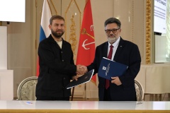 Шаг к стабильности и развитию: подписано соглашение о социально трудовых гарантиях для работников образования Петроградского района