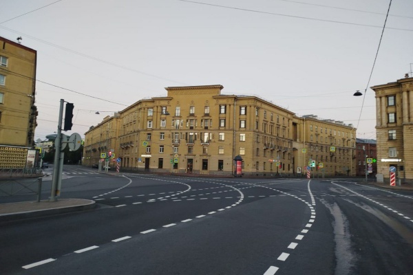 В Петербурге нанесено порядка 740 тыс. кв дорожной разметки