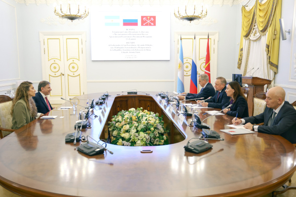 Встреча с чрезвычайным и полномочным послом Аргентинской Республики в Российской Федерации Эдуардо Антонио Зуайном