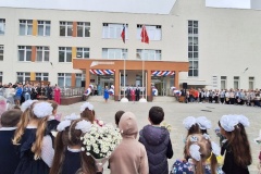 В ЖК «Цветной город» открылась новая школа на 825 мест