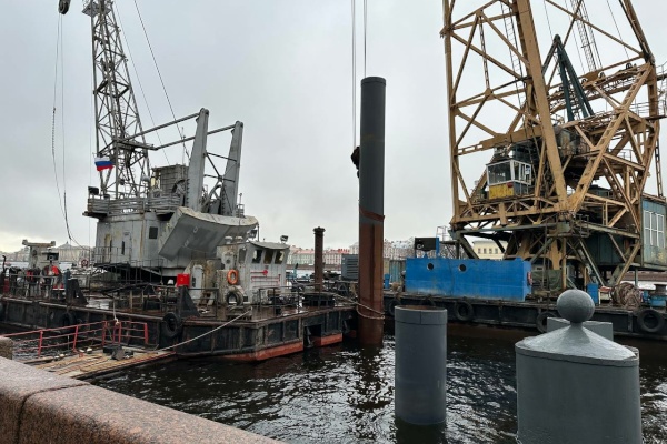 Начались работы по обновлению городского причала «Адмиралтейство»