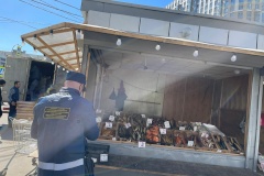 Вчера в Выборгском районе прошел рейд по пресечению незаконной торговли.