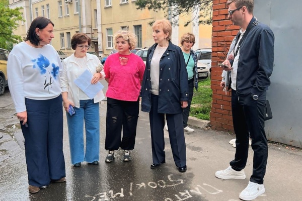 В районе продолжаются обходы кварталов для проверки состояния благоустройства, качества уборки, общего состояния территории