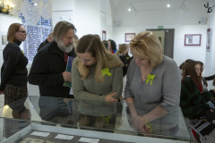 В ДХШ им. М.К. Аникушина открылась выставка «Рисованные истории Бориса Калаушина»