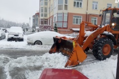 Уборка в районе продолжается непрерывно
