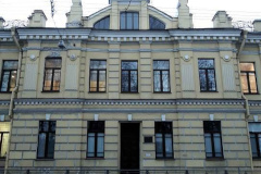 Больница и школа Адмиралтейских Ижорских заводов обрели статус памятников регионального значения