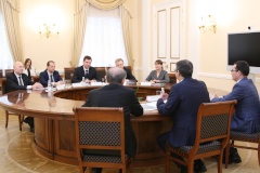 Николай Линченко встретился с Генеральным консулом Республики Казахстан в Санкт‑Петербурге Болатом Иманбаевым