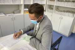 Денис Беляев принял участие в донорской акции