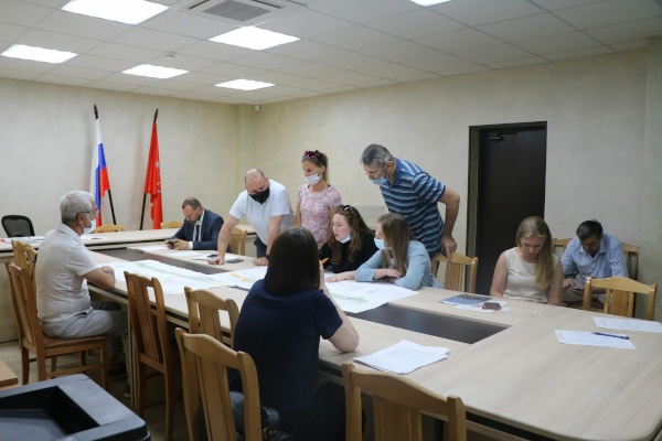 В администрации Красносельского района продолжается обсуждение проекта благоустройства территории вдоль Балтийского бульвара