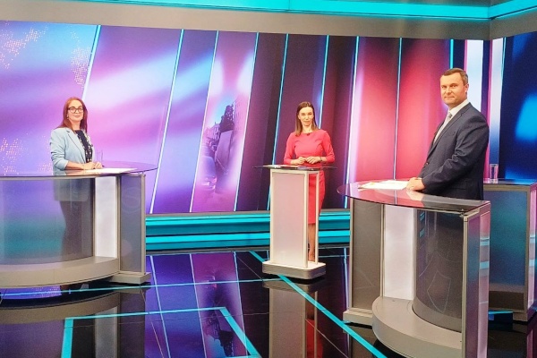 Временно исполняющий обязанности главы администрации Петроградского района Александр Петухов принял участие в прямом эфире программы «Петербург — город решений»