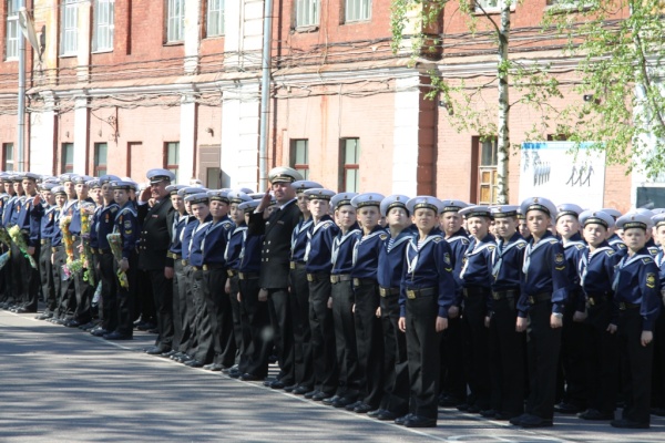 Последний звонок в Кронштадте